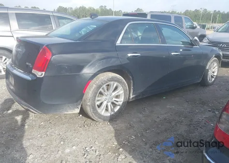 2016 Chrysler 300C z USA, uszkodzony, nr VIN 2C3CCAEG1GH333866